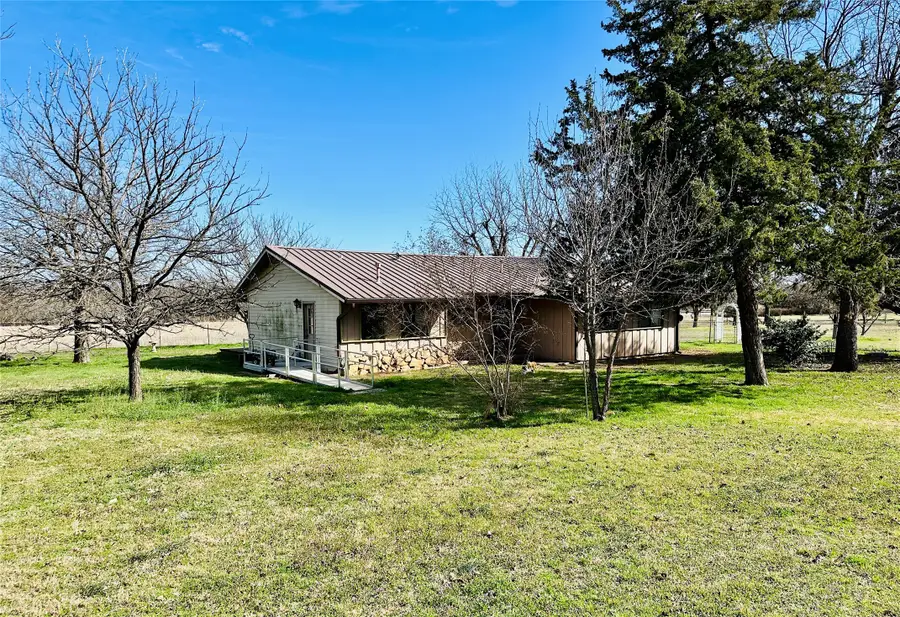 409 3rd Street, Blanket, TX 76432 - #2