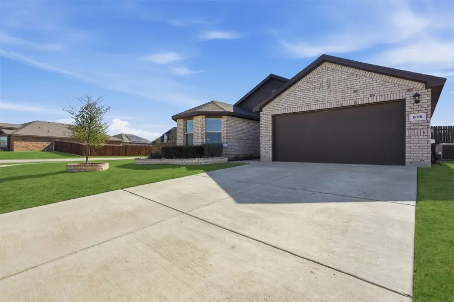 816 Durango Lane, Cleburne, TX 76033 - #2