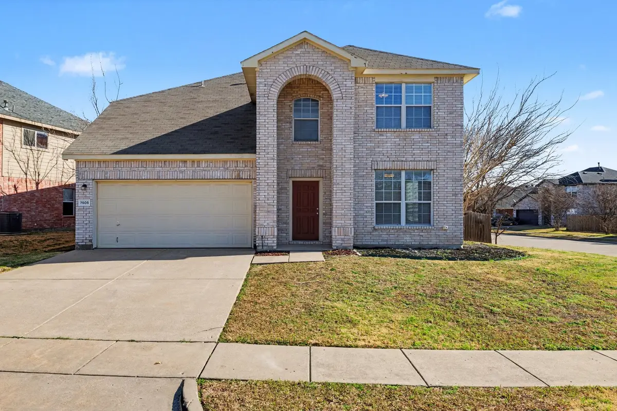 7505 Cresswell Drive, Arlington, TX 76001 - #1