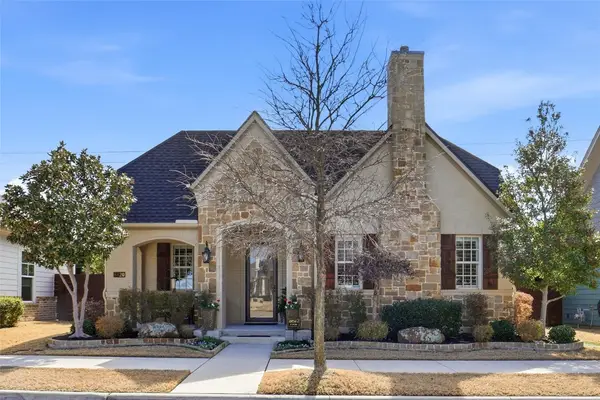 8820 Vermillion Street, North Richland Hills, TX 76180