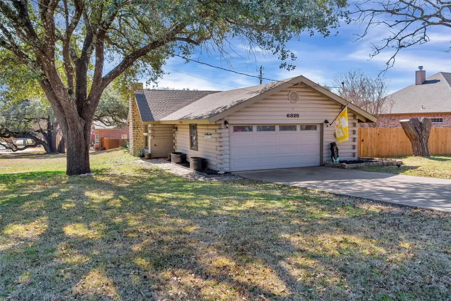 6325 Circo Drive, Granbury, TX 76049 - #2