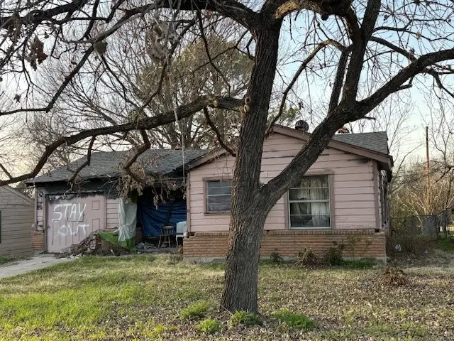 1218 Joly Street, Ennis, TX 75119 - #2