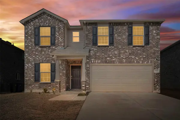 1233 Trace Drive, Aubrey, TX 76227