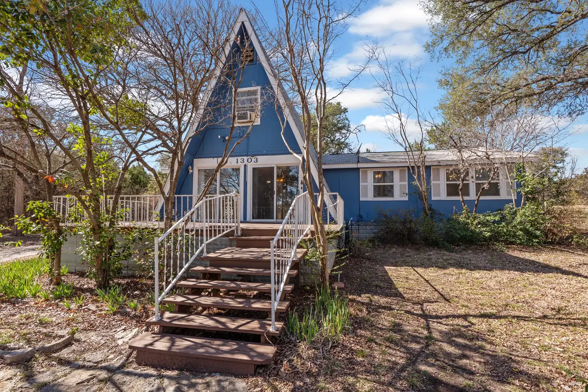 1303 W Seneca Court, Granbury, TX 76048 - #1