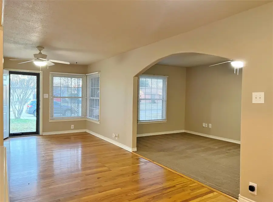 106 Monticello Drive, Waxahachie, TX 75165 - #2