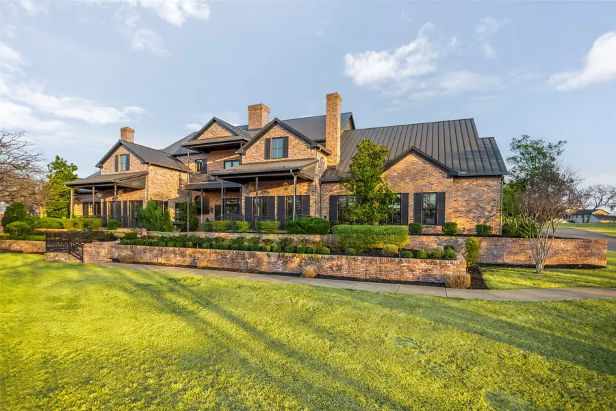 1096 Roadrunner Road, Bartonville, TX 76226 - #2