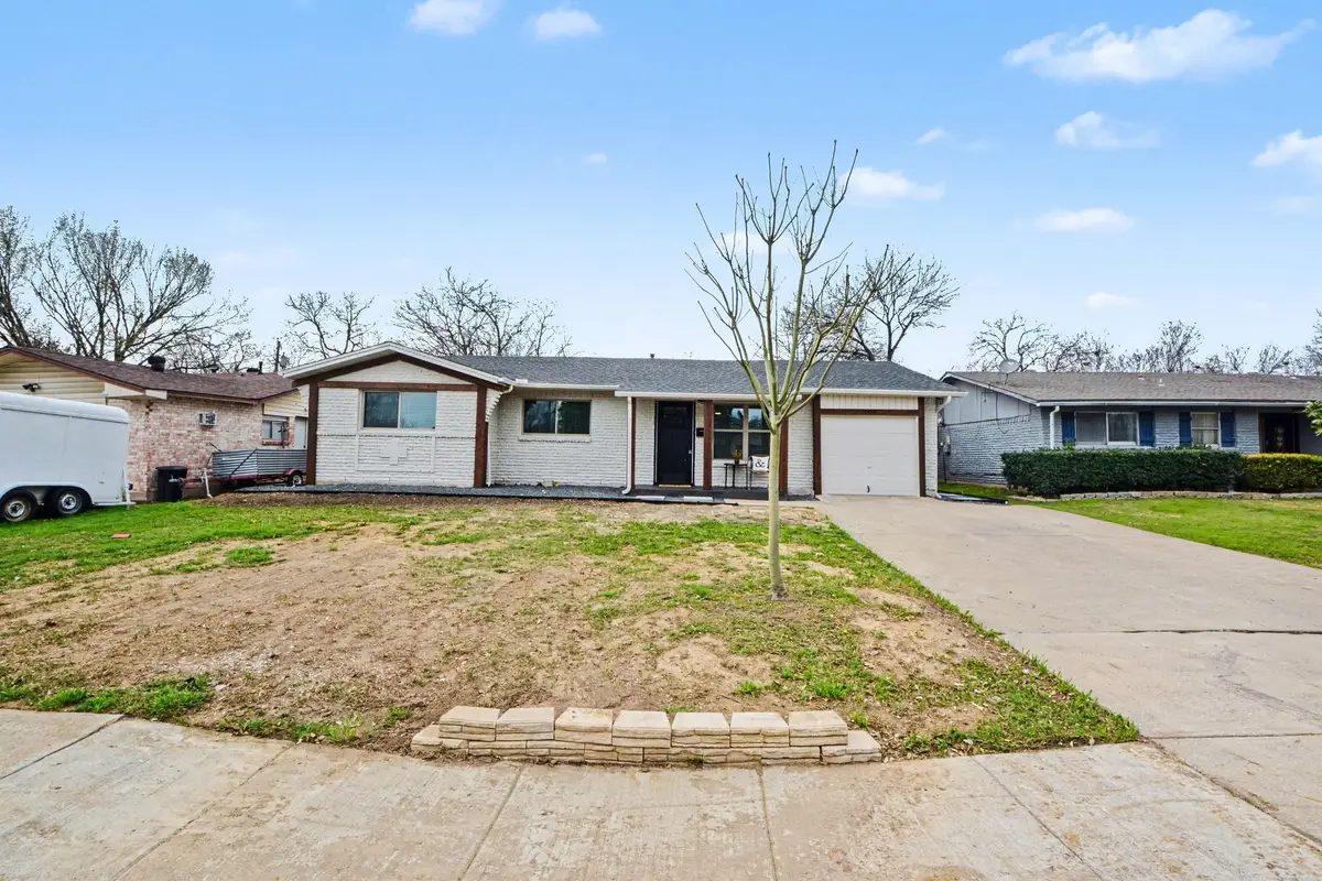 3009 Harvard Street N, Irving, TX 75062 - #1