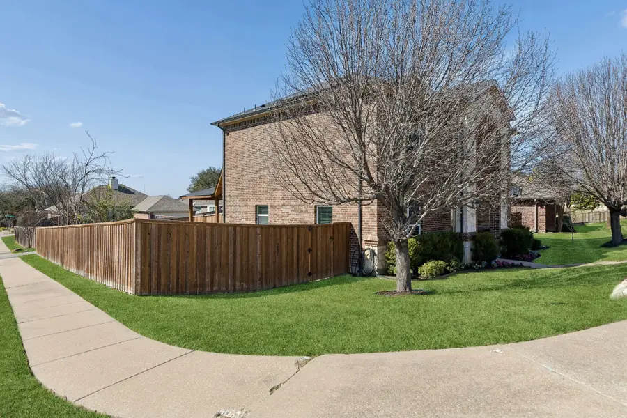 5834 Macgregor Drive, Garland, TX 75043 - #2