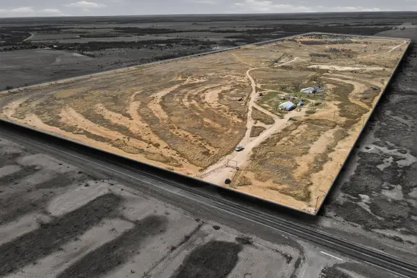 8108 Fm2111, Winters, TX 79567