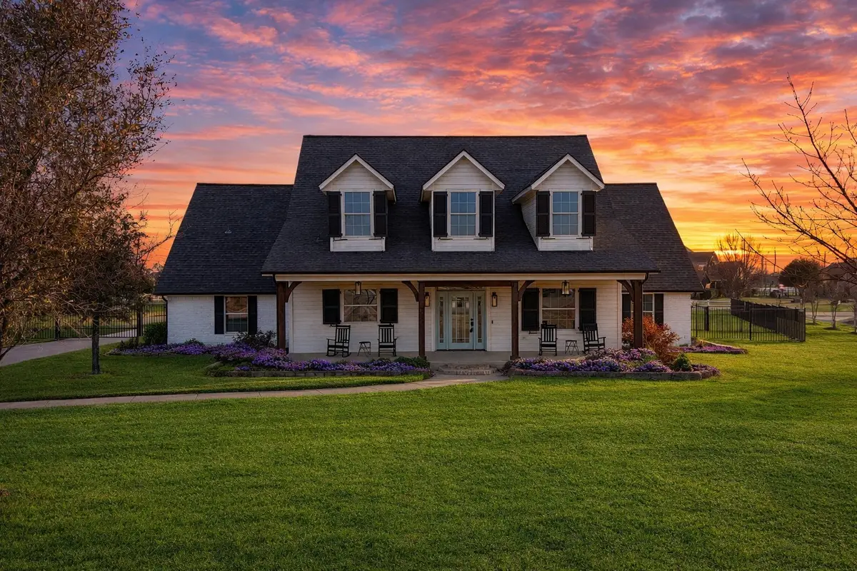 13101 Willow Tree Court, Fort Worth, TX 76052 - #1