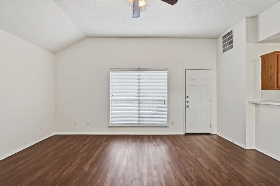 736 Trees Drive, Cedar Hill, TX 75104 - #2