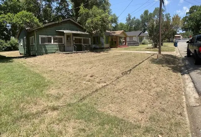 125 Fulton Street, Jacksonville, TX 75766 - #1