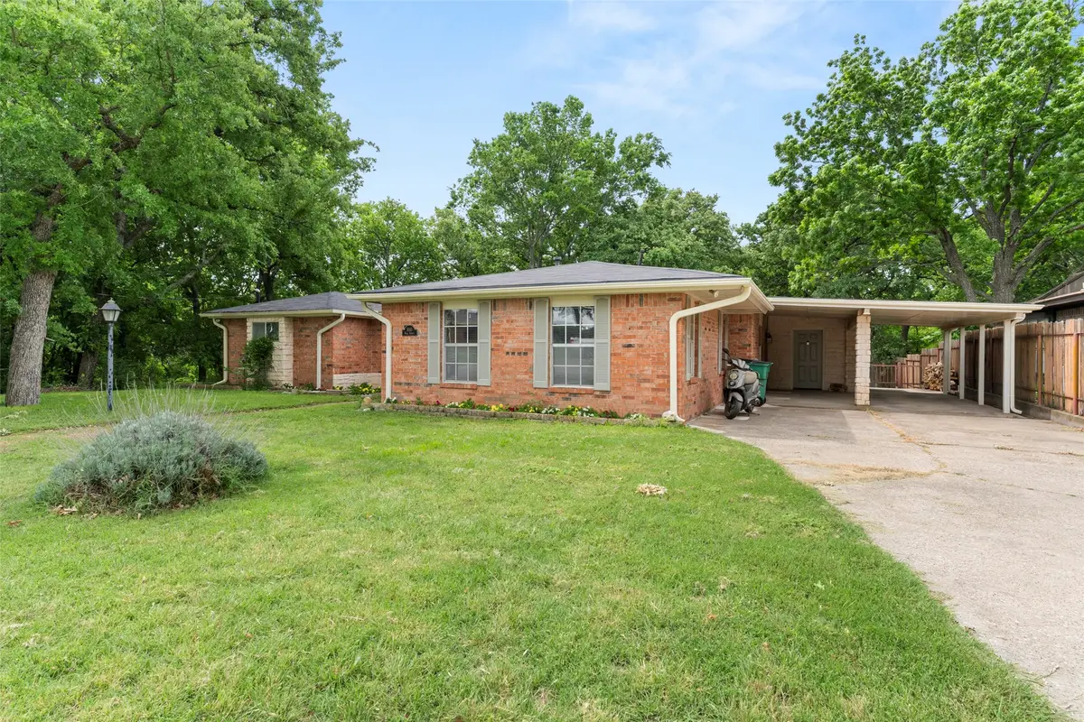 1010 Nina Street, Bowie, TX 76230 - #1