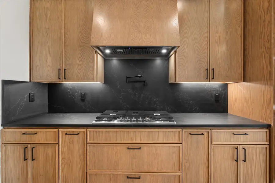 117 Yvonne Street, Red Oak, TX 75154 - #2