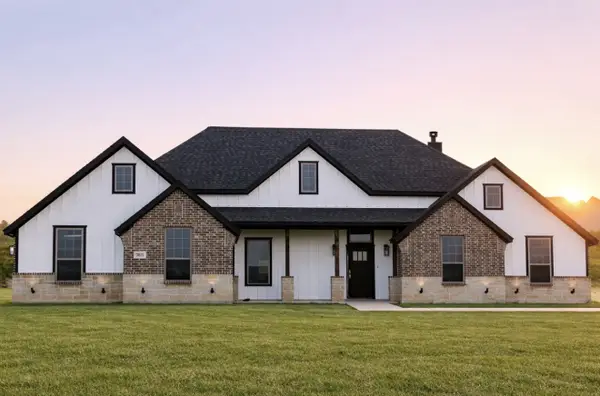 3021 Westfork Way, Springtown, TX 76082