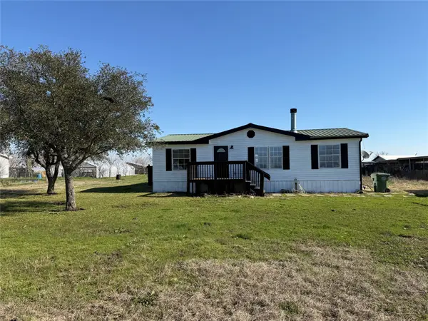 9022 Diamond Avenue, Kaufman, TX 75142
