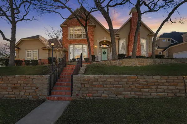 2822 Timber Crest Lane, Highland Village, TX 75077