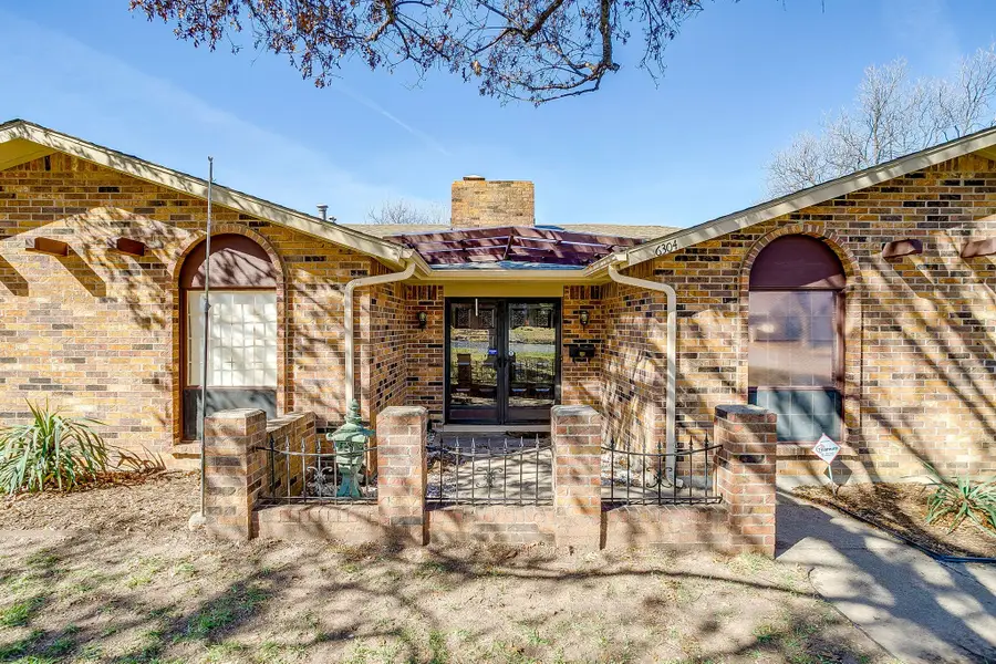 6304 Wakeland Court, Fort Worth, TX 76133 - #3