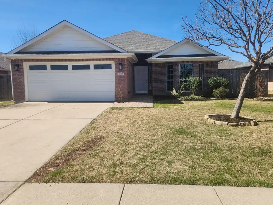 3007 Lake Side Drive, Sanger, TX 76266 - #3