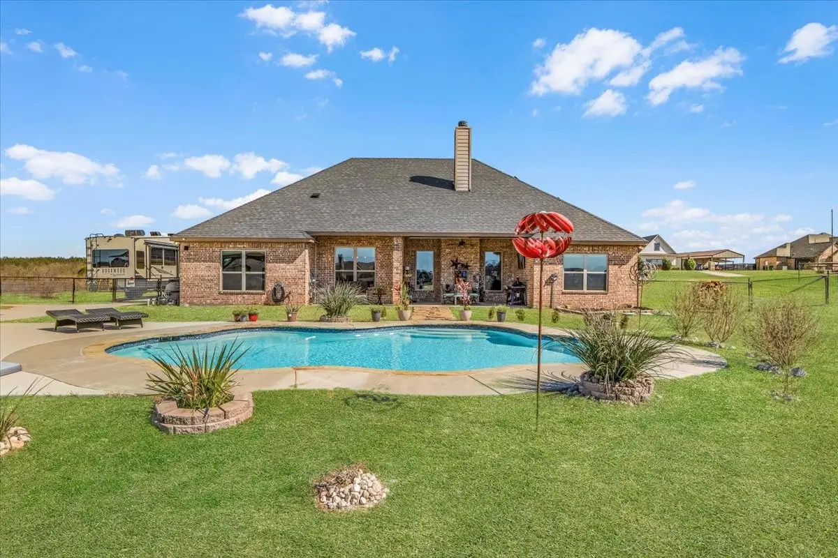 139 Stanford Lane, Springtown, TX 76082 - #1