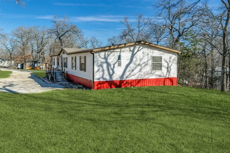 42 Epsom Drive, Gordonville, TX 76245 - #2