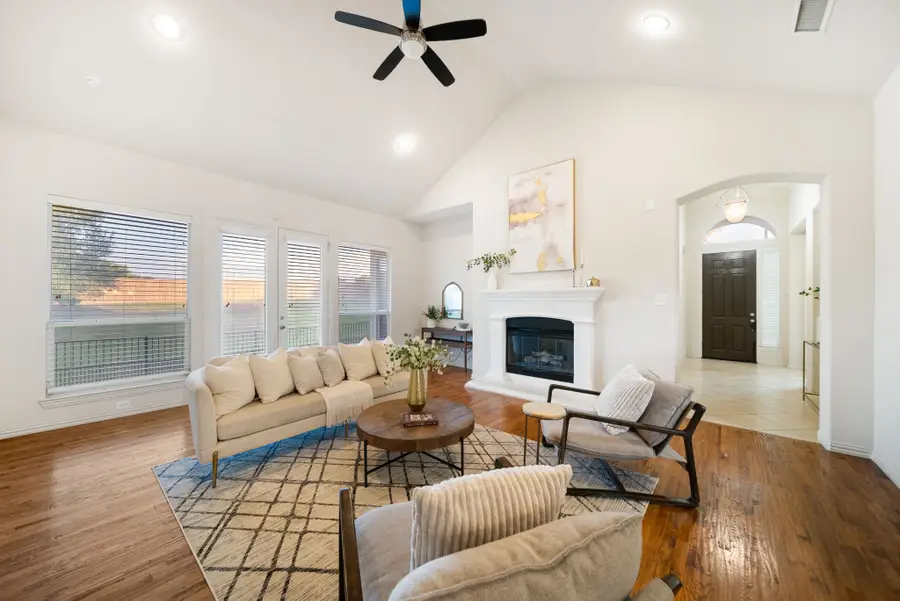 3615 University Park Lane, Irving, TX 75062 - #3