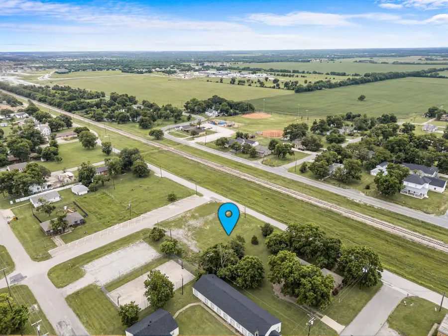 211 N Riggins Street, Anna, TX 75409 - #3