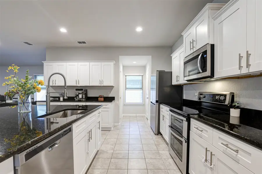 512 Amory Street, Azle, TX 76020 - #3