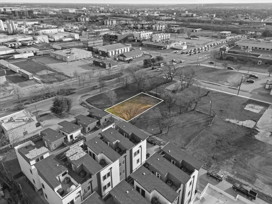 1109 Galveston Avenue, Fort Worth, TX 76104 - #2