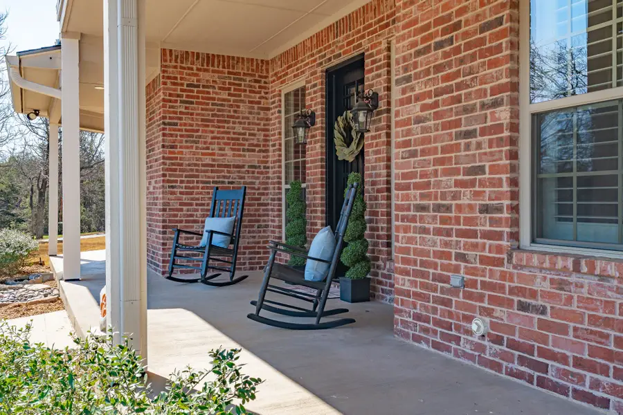 1218 Meander Road, Granbury, TX 76049 - #2