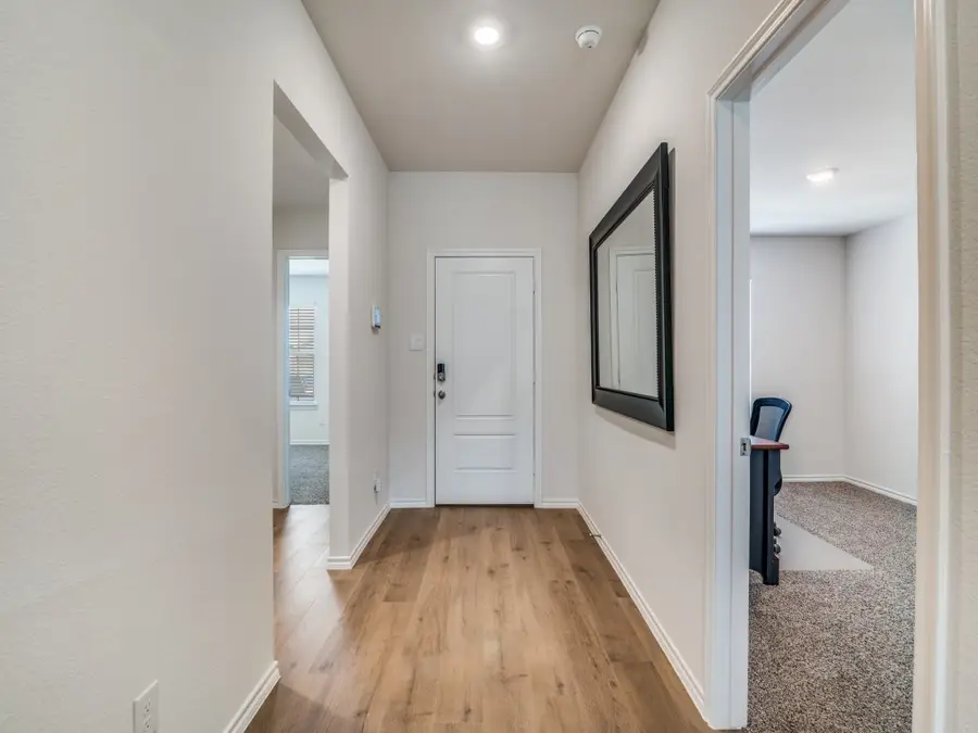 806 Martingale Drive, Nevada, TX 75173 - #3