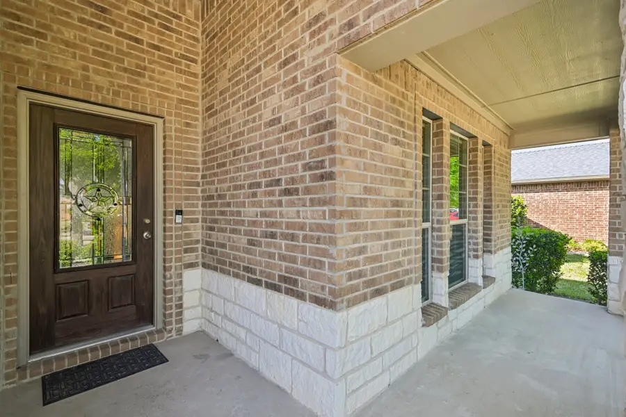 2002 Carriage Road, Heartland, TX 75126 - #2