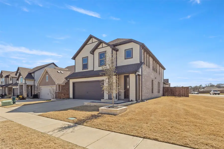 551 Ruthye Lane, Pilot Point, TX 76258 - #2