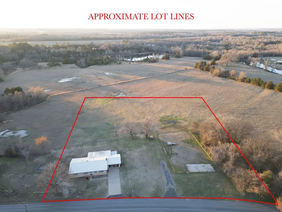 1124 County Road 2351, Mineola, TX 75773 - #2