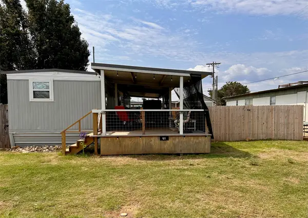 2334 Sanbar Road #81, Graford, TX 76449