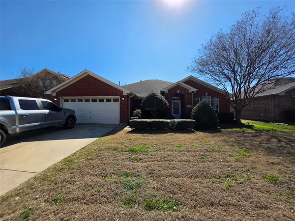 4412 Fox Meadows Lane, Mansfield, TX 76063