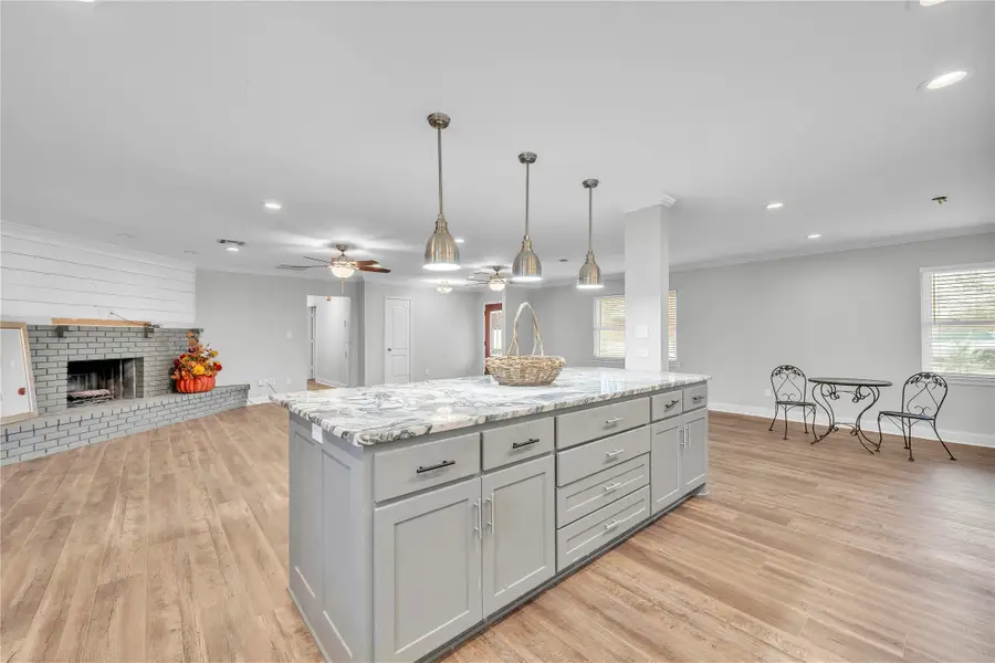 801 Arliss Drive, Woodway, TX 76712 - #3