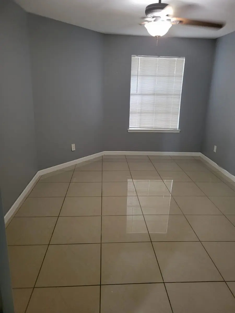 9700 Leawood Boulevard #1111, Houston, TX 77099 - #3