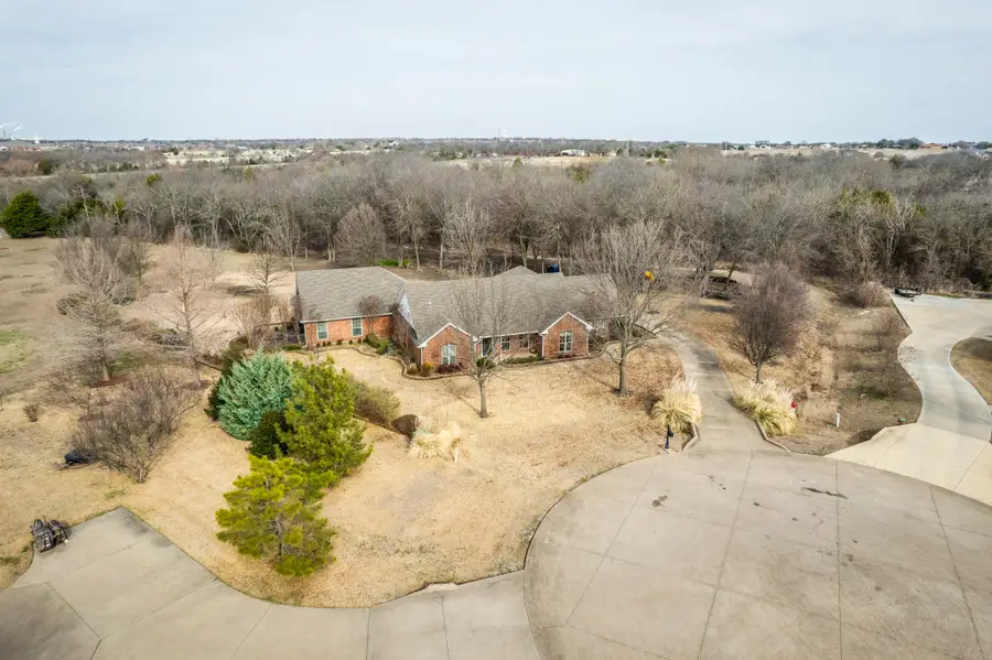 211 Walker Court N, Waxahachie, TX 75167 - #2