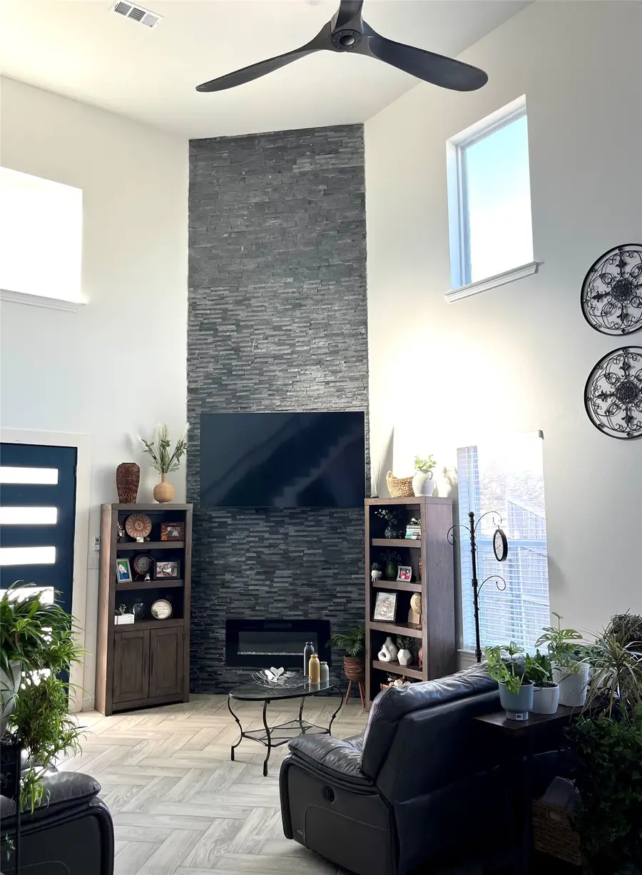 127 Chamblin Drive, Cedar Hill, TX 75104 - #2