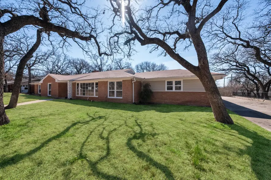 5786 Blueridge Drive, Fort Worth, TX 76112 - #2