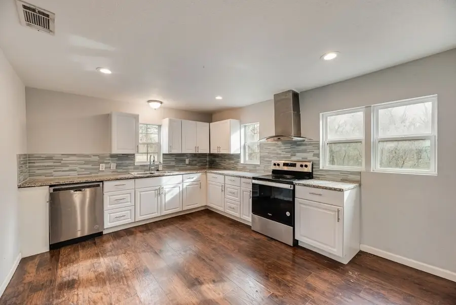 500 E Main Street, Denison, TX 75021 - #2