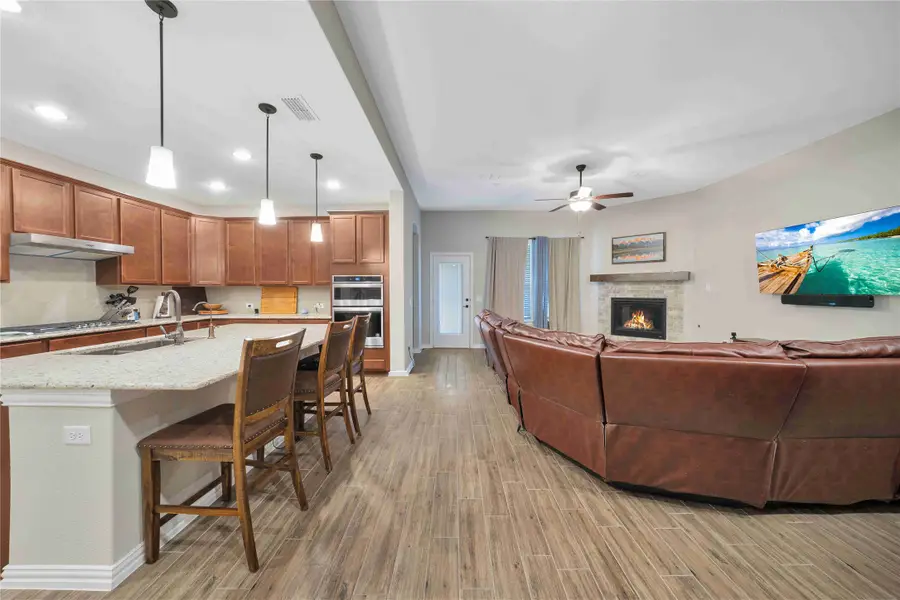 9401 Trailway Dr, Little Elm, TX 75068 - #3