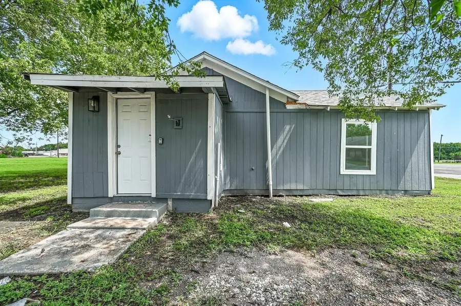 320 T A Carroll Avenue, Corsicana, TX 75110 - #2