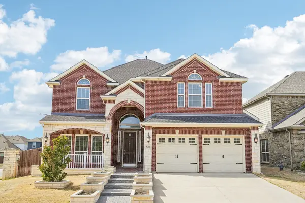 9401 Chuparosa Drive, Fort Worth, TX 76177