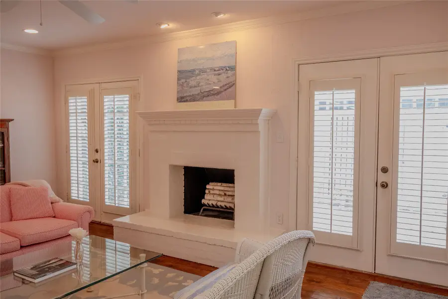 1109 Roaring Springs Road #1109, Fort Worth, TX 76114 - #3