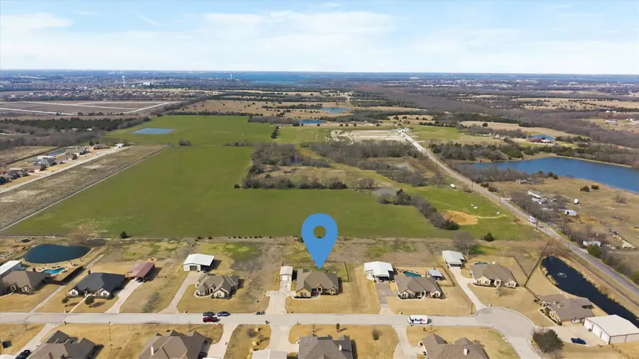 505 Water Fall Lane, Nevada, TX 75173 - #2