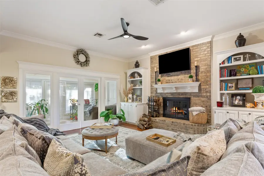 409 Shadow Mountain Drive, Woodway, TX 76712 - #3