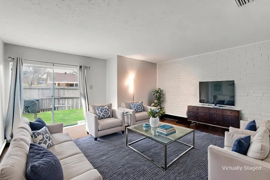 11 E Townhouse Lane #26, Grand Prairie, TX 75052 - #2