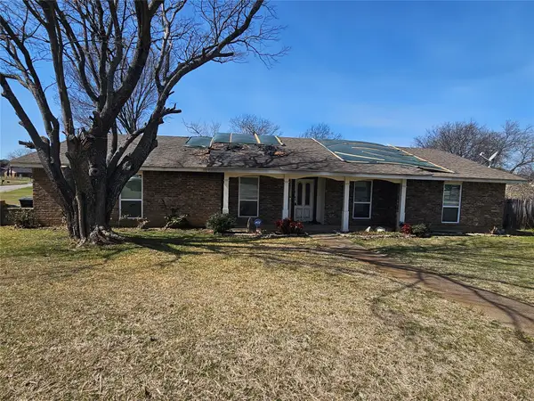 3317 Lookout Drive, Fort Worth, TX 76140